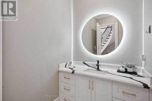 125 Munro Boulevard, Toronto (St. Andrew-Windfields), ON - Indoor Photo Showing Bathroom