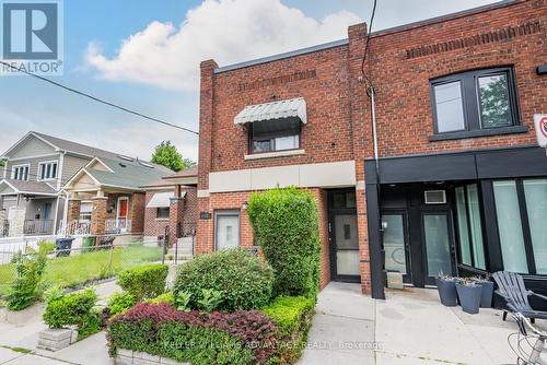 462&464 Sammon Avenue, Toronto (Danforth Village-East York), ON - Outdoor With Facade