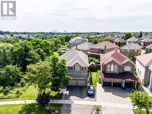 23 Sunset Ridge, Vaughan (Sonoma Heights), ON - Outdoor With Facade