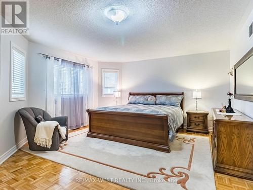 23 Sunset Ridge, Vaughan (Sonoma Heights), ON - Indoor Photo Showing Bedroom