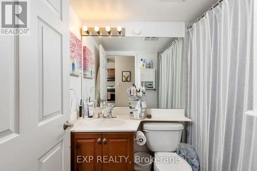 302 - 230 King Street E, Toronto (Moss Park), ON - Indoor Photo Showing Bathroom