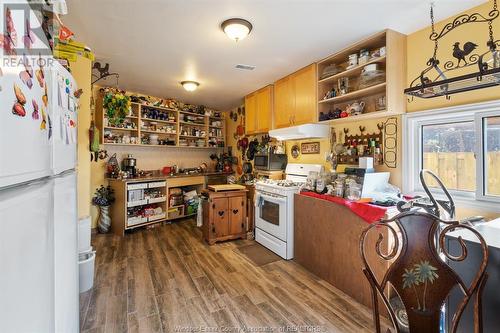 2211 Front Road, Lasalle, ON - Indoor Photo Showing Kitchen