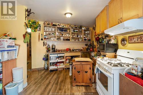 2211 Front Road, Lasalle, ON - Indoor Photo Showing Kitchen