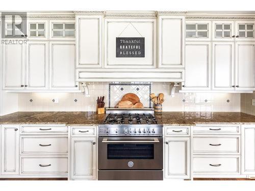 3211 Pinot Noir Place, West Kelowna, BC - Indoor Photo Showing Kitchen