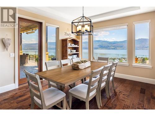 3211 Pinot Noir Place, West Kelowna, BC - Indoor Photo Showing Dining Room