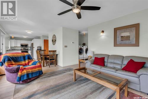 14 Mallard Cove, Big Shell, SK - Indoor Photo Showing Living Room