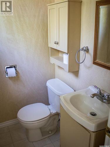 118 Caskey Drive, Melfort, SK - Indoor Photo Showing Bathroom