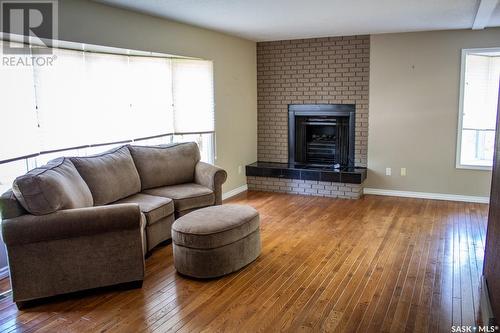 118 Caskey Drive, Melfort, SK - Indoor Photo Showing Living Room With Fireplace