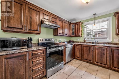 117 Hayward Avenue, St. John'S, NL - Indoor Photo Showing Kitchen With Double Sink