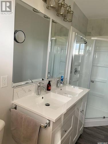 Rm Of Antler Acreage - S Of Parkman 601 & 84 Grid, Antler Rm No. 61, SK - Indoor Photo Showing Bathroom