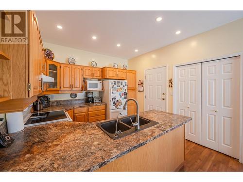 9800 Turner Street Unit# 55, Summerland, BC - Indoor Photo Showing Kitchen With Double Sink