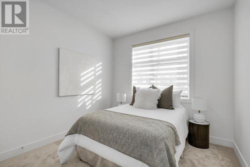 5300 Main Street Unit# 106, Kelowna, BC - Indoor Photo Showing Bedroom