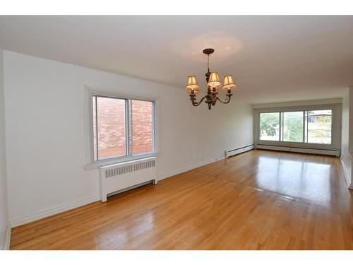 Dining room - 668  - 672 Rue Du Caven Circle, Montréal (Saint-Laurent), QC - Indoor Photo Showing Other Room