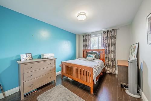 141 Catharine Street S|Unit #305, Hamilton, ON - Indoor Photo Showing Bedroom