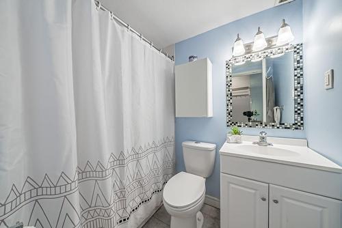 141 Catharine Street S|Unit #305, Hamilton, ON - Indoor Photo Showing Bathroom