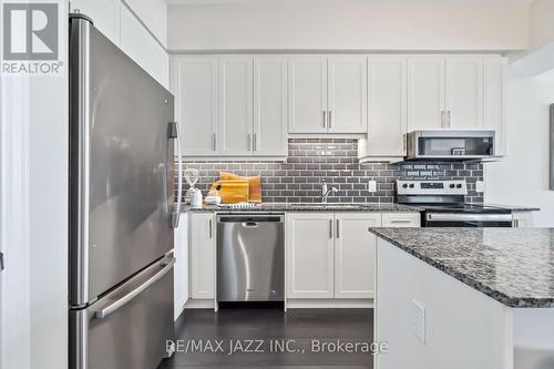 502 - 109 King Avenue E, Clarington, ON - Indoor Photo Showing Kitchen With Stainless Steel Kitchen With Upgraded Kitchen