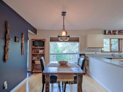 11091 Eva Road, Lake Country, BC - Indoor Photo Showing Dining Room