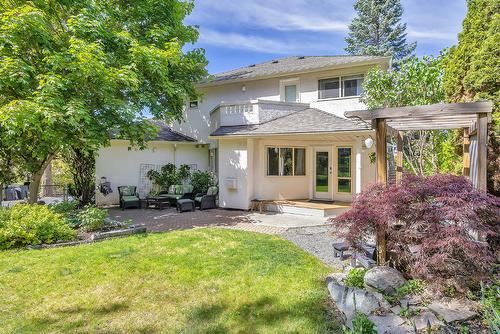 3945 Suncrest Court, Kelowna, BC -  With View