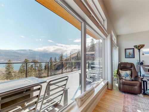 138 Ridge, Penticton, BC -  With View With Exterior