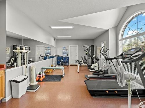 246-2330 Butt Road, West Kelowna, BC - Indoor Photo Showing Gym Room