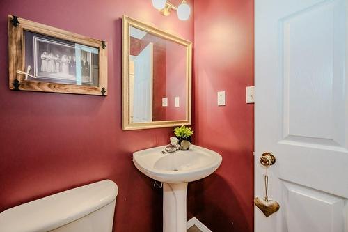 2pc main floor bathroom - 565 Rymal Road E|Unit #43, Hamilton, ON - Indoor Photo Showing Bathroom