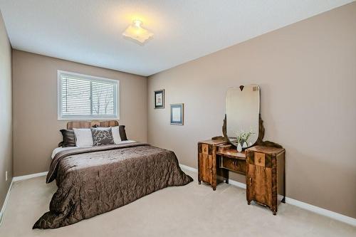 565 Rymal Road E|Unit #43, Hamilton, ON - Indoor Photo Showing Bedroom