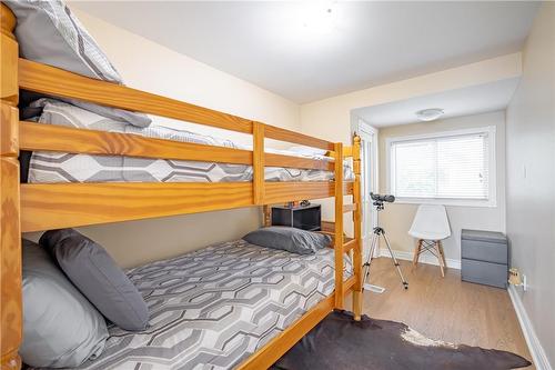 11261 Harbourview Road, Wainfleet, ON - Indoor Photo Showing Bedroom