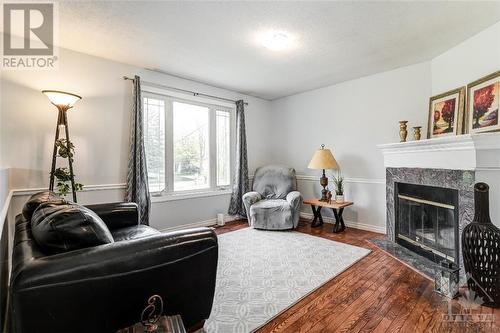 2641 Gagne Road, Clarence-Rockland, ON - Indoor Photo Showing Living Room With Fireplace
