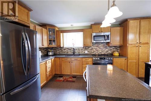 16095 Route 105, Drummond, NB - Indoor Photo Showing Kitchen With Double Sink