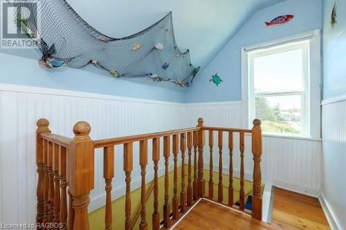 42 Bay Street S, Northern Bruce Peninsula, ON - Indoor Photo Showing Other Room