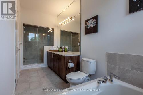 124 Lichfield Road, Markham, ON - Indoor Photo Showing Bathroom