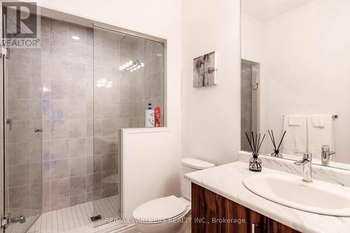 124 Lichfield Road, Markham, ON - Indoor Photo Showing Bathroom