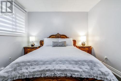 59 Blue Jay Boulevard, Georgina, ON - Indoor Photo Showing Bedroom