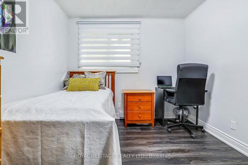 59 Blue Jay Boulevard, Georgina, ON - Indoor Photo Showing Bedroom