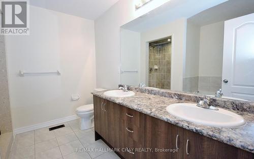 1200 Peelar Crescent, Innisfil, ON - Indoor Photo Showing Bathroom