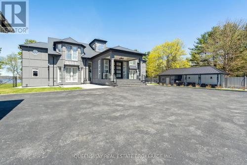 36 Pioneer Trail, Barrie, ON - Outdoor
