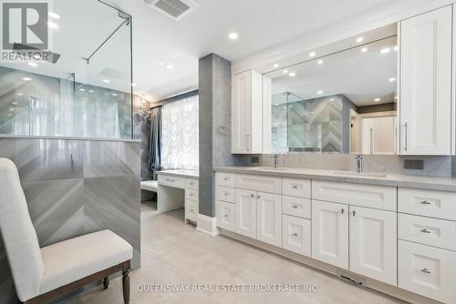 36 Pioneer Trail, Barrie (Innis-Shore), ON - Indoor Photo Showing Bathroom