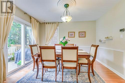 4228 Lastrada Heights, Mississauga, ON - Indoor Photo Showing Dining Room