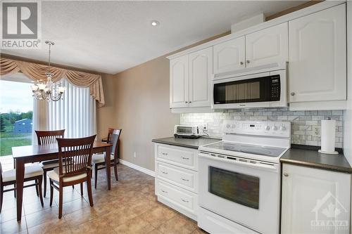 7442 Mitch Owens Road, Ottawa, ON - Indoor Photo Showing Kitchen With Double Sink