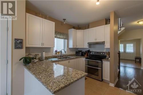 536 Golden Sedge Way, Ottawa, ON - Indoor Photo Showing Kitchen With Double Sink