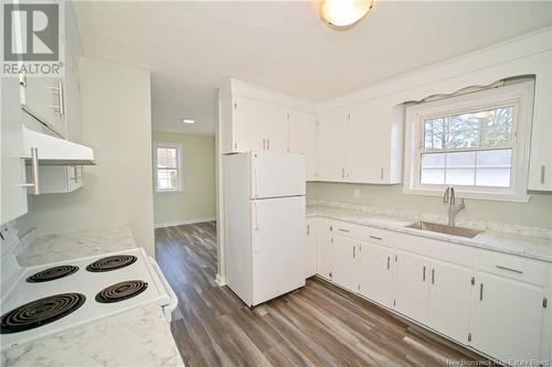 154 Sunset Drive, Fredericton, NB - Indoor Photo Showing Kitchen