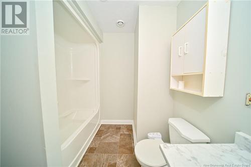 154 Sunset Drive, Fredericton, NB - Indoor Photo Showing Bathroom