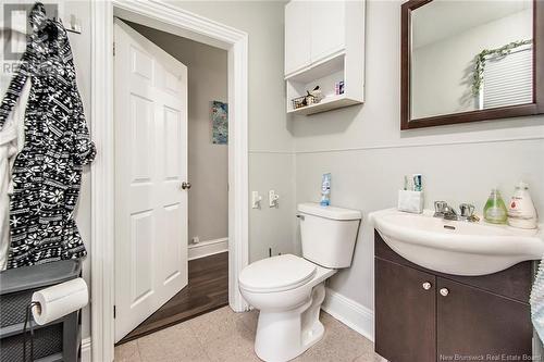 716 Chapel Street, Saint John, NB - Indoor Photo Showing Bathroom
