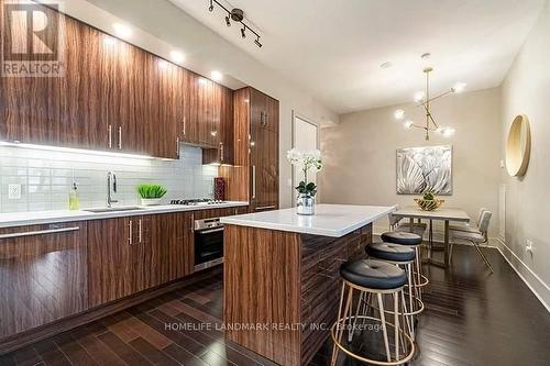 525 - 29 Queens Quay E, Toronto, ON - Indoor Photo Showing Kitchen With Upgraded Kitchen