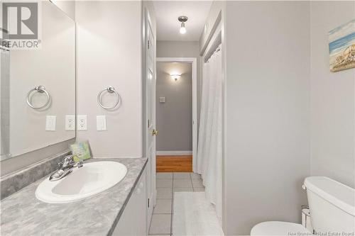 93 Dora Drive, Fredericton, NB - Indoor Photo Showing Bathroom