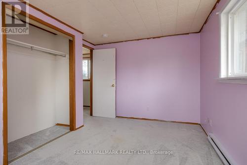 27 Oak Avenue, East Gwillimbury, ON - Indoor Photo Showing Other Room