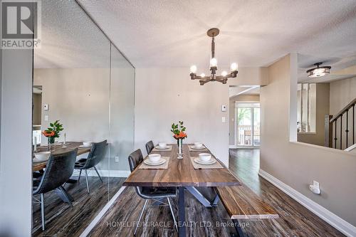 6 - 2651 Aquitaine Avenue, Mississauga, ON - Indoor Photo Showing Dining Room