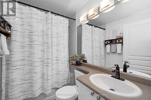 3202 - 3525 Kariya Drive, Mississauga, ON - Indoor Photo Showing Bathroom
