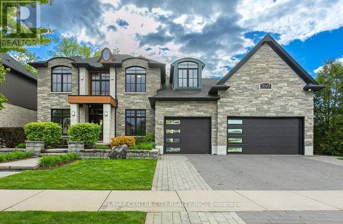 3553 Settlement Trail, London, ON - Outdoor With Facade