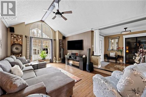 27 Thomas Lane East, Campbellton, NB - Indoor Photo Showing Living Room